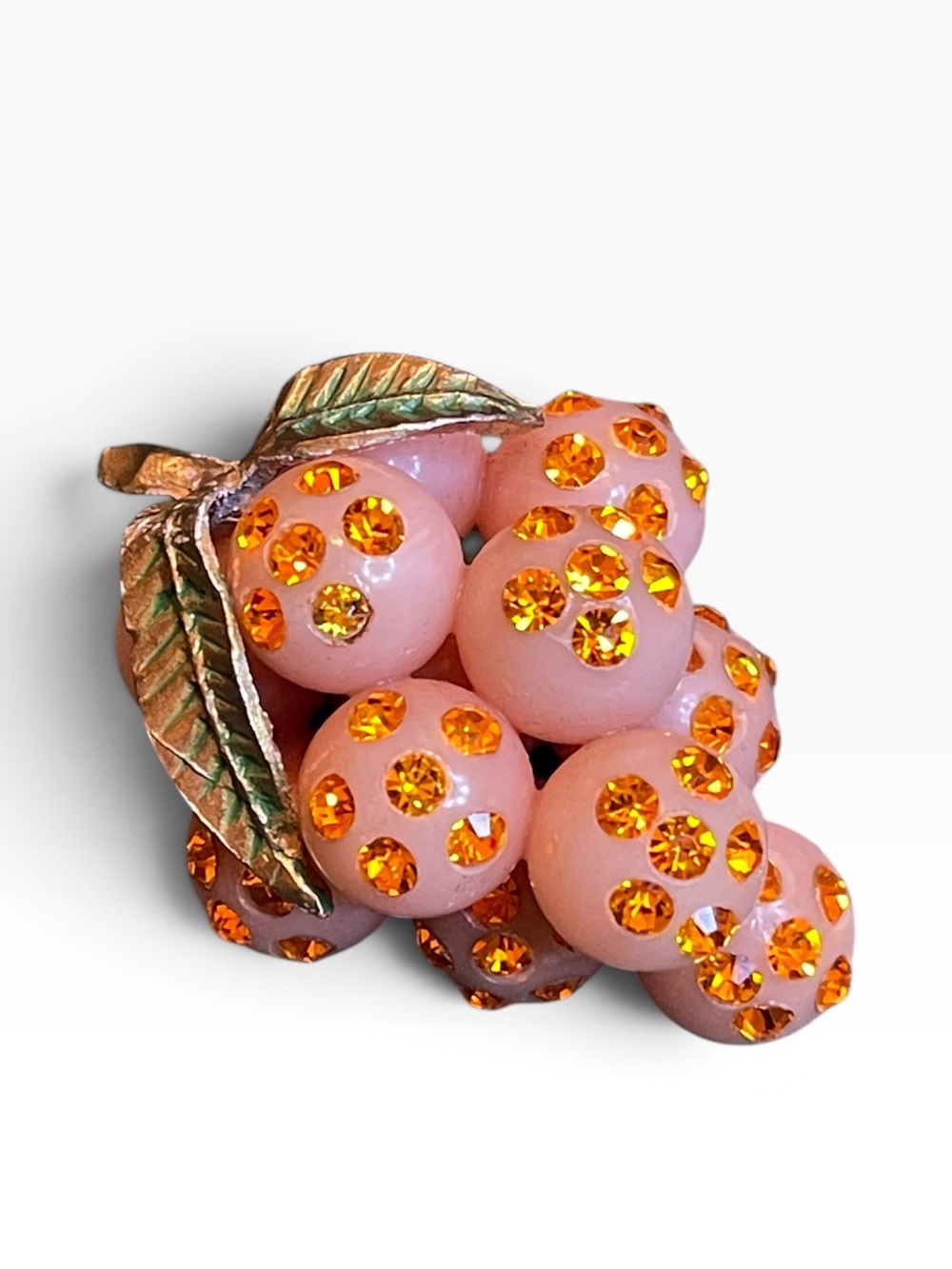 1940โs Austria โForbidden Fruitโ Rare Colorway Grape Cluster Brooch Book Piece